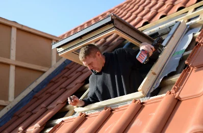 Pose de fenêtres de toit Velux à Cellé